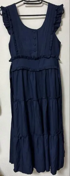 axes femme ネイビー ノースリーブワンピース