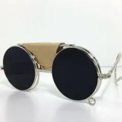 Item thumbnail for item 5dcf83d6-c4bb-4242-82dc-b0027dbf593c