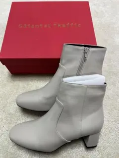 Oriental Traffic ベージュブーツ ジッパー付き