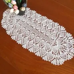 ハンドメイドレース編みドイリー