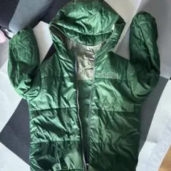 Columbia 緑中綿コートと黒パンツセット