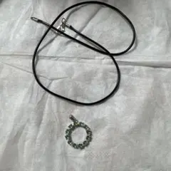 緑色翡翠 ペンダントネックレス