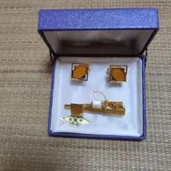 オレンジカフスボタンとネクタイピンセット