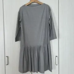 オノレ　八分袖ワンピース　ライトグレー　オケージョンコーデ