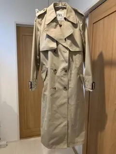 【美品】ZARA ベージュ ダブルブレスト トレンチコート S