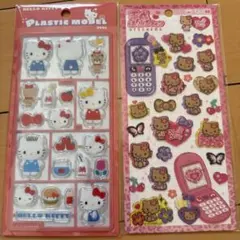 ハローキティ プラスチックモデルシールと平成はっぴーフォンシールの2枚セット