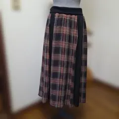 IVSTOスカート秋冬物(美品)のサムネイル
