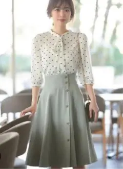 アプワイザーリッシェ カラーフレアスカート ミントグリーン