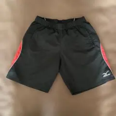 N*】様 Mizuno ハーフパンツ L ブラック/レッド