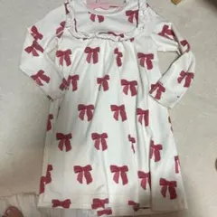 赤いリボンの長袖ワンピース　ジェラピケ