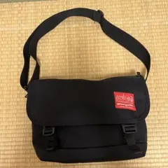 【美品】Manhattan Portage メッセンジャーバッグ 黒のサムネイル