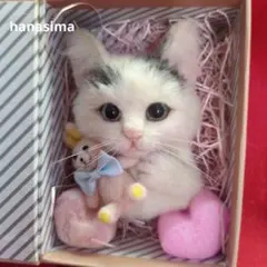 羊毛フェルト猫 のブロ―チ