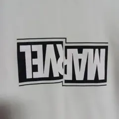 MARVEL × JUNRED 変形ロゴ ヘビーウェイトTシャツ ホワイトのサムネイル