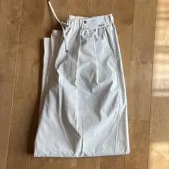 GU バレルレッグ　プルオンパンツQ Lサイズ ホワイト