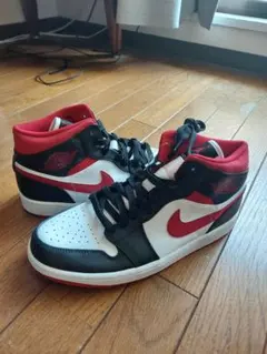 値下げ　Nike Air Jordan 1 mid 27cm　黒赤白
