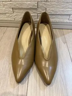 美品✨️ルタロン ポインテッドハイバンプパンプス