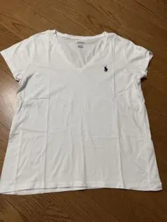 Vネック Tシャツ