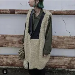 MM6 メゾンマルジェラ　Faux fur long vestのサムネイル