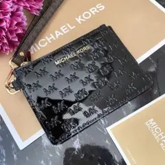高級感のあるエナメル 新品 MICHAEL KORS マイケルコース 財布 黒