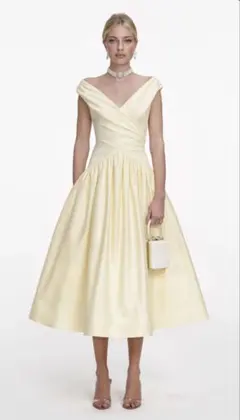 新品☆self-portrait☆膝丈ワンピース