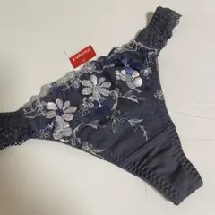 Item thumbnail for item 2b112cfa-af7c-4383-b891-3e4e5d5e79b3