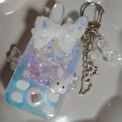 天使界隈兎オーロラ　ハンドメイド　シャカシャカキーホルダー
