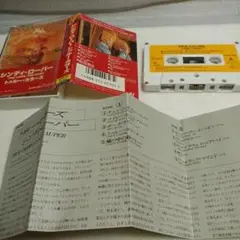 トゥルー・カラーズ　シンディ・ローパー　【カセットテープ】