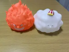 光る炎と雲のフィギュアセット