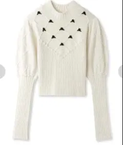 LILY BROWN リリーブラウン モチーフ刺繍 ニットトップス