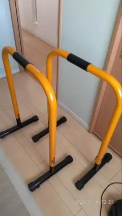 Item thumbnail for item 9f987257-de7e-4bd6-978b-9e3319d4fa8b