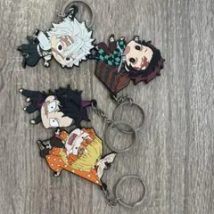 鬼滅の刃 アクリルキーホルダー 4個セット