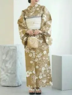 utatane 浴衣単品 ラムネ色の扇面と儚い花 - メルカリ
