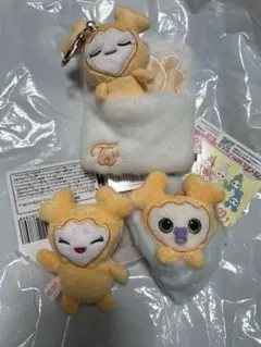 TWICE LOVELYS GiGO ジヒョ　セット