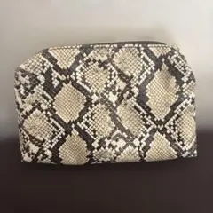 蛇柄ポーチ