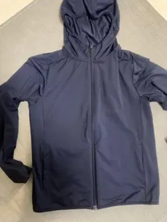 ユニクロkids エアリズム　UVパーカー