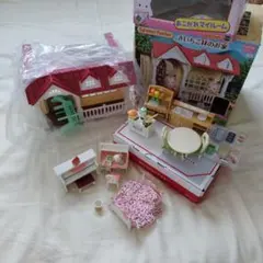 シルバニアファミリー きいちご林のお家　マイルーム・キッチンセット