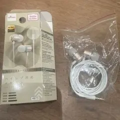 DAISO ハイレゾ対応イヤホン リモコン付 本体のサムネイル