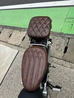美品 ソロシート ダイヤカット サドル ハーレー アメリカン - メルカリ