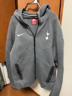 【希少】NIKE × トッテナム テックフリース ジップパーカー グレー M