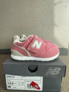 美品　New Balance ニューバランスベビーシューズ 14.0cm ピンク