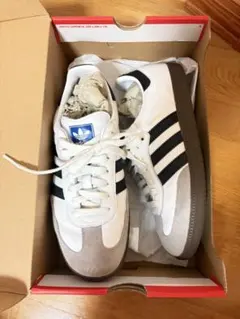 adidas SAMBA ホワイト×ブラック