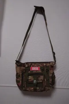 Item thumbnail for item eec805ae-4d63-4cbc-a559-ec56951f32f0