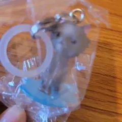 しょんぼり猫　めじるしアクセサリー　救出物語