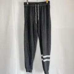 Item thumbnail for item 9b77f77a-10d6-4070-a27c-f0fbb1cbb894