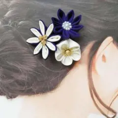 和装や卒業式にも◎紫色のつまみ細工髪飾り（ヘアクリップ）＆コサージュ２way