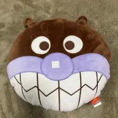 バイキンマン　フェイスクッション　顔型　アンパンマン クッション バンダイ