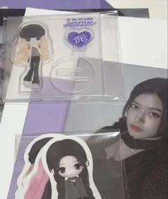 IVE The 2nd Album REVIVE+ レイ アクスタ 開封済