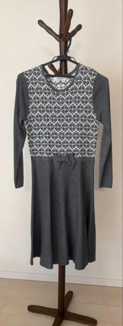 GALLERY VISCONTI グレー　ニットワンピース