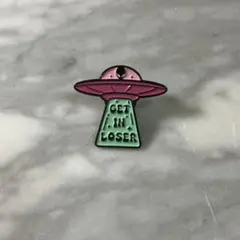 宇宙人　UFO ピンバッジ