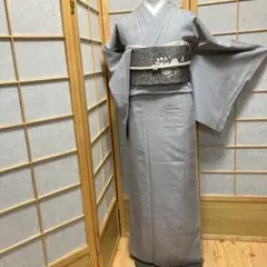 本場結城紬 80亀甲 モダン 正絹 躾糸付き X606 - メルカリ